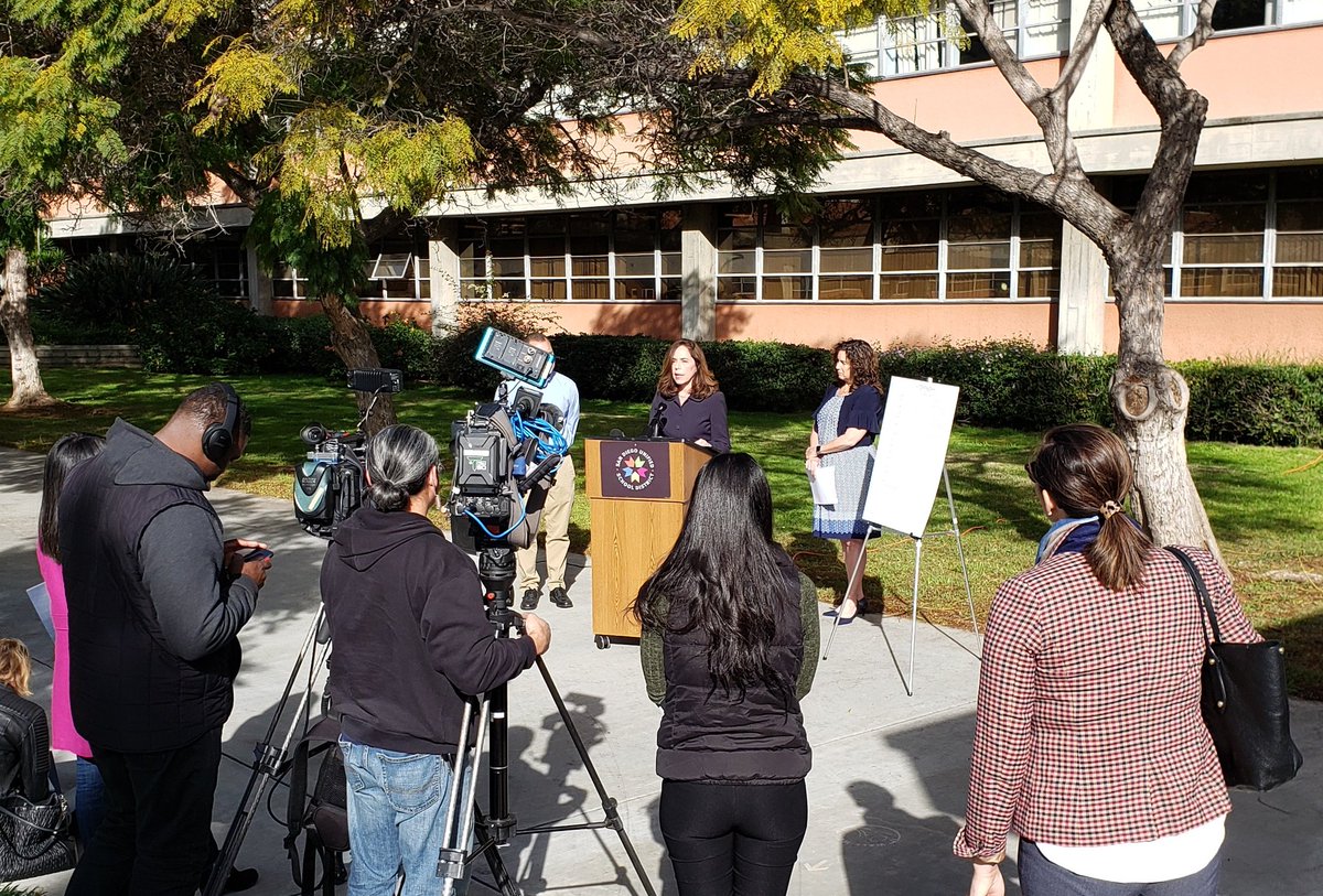 Last year, @CityAttorneySD Mara Elliott introduced and the San Diego City Council enacted the new Safe Storage of Firearms Ordinance. The law took effect during this academic year; SDUSD is taking steps to help inform parents of the legislation and the importance of safe storage.