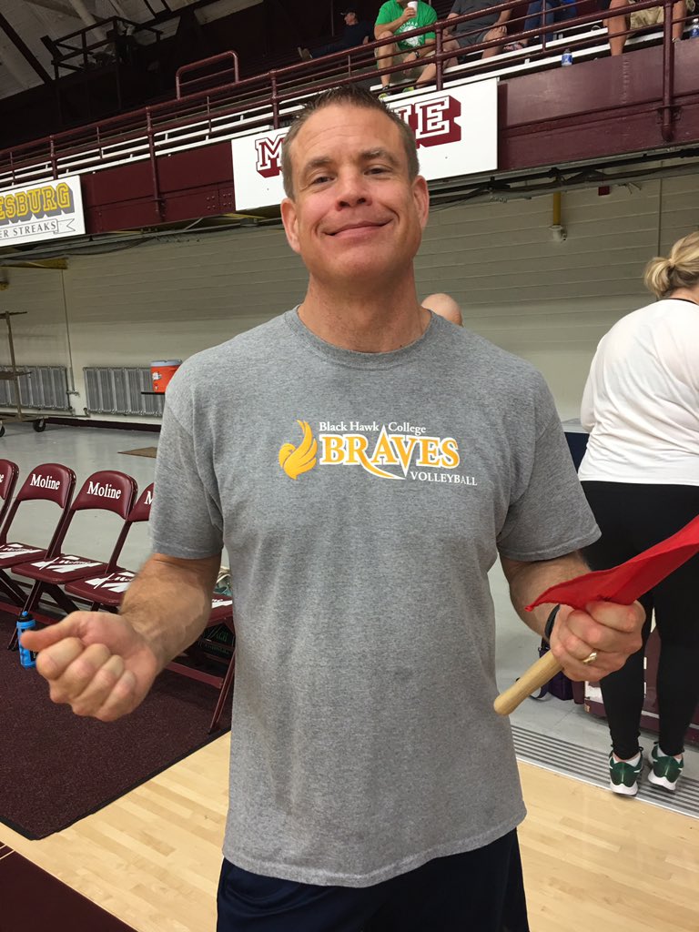 mackenziegropel's tweet photo. I am so proud of this guy who I get to call my dad. Going from a parent who loved to watch the game to an ASSISTANT CLUB DIRECTOR at @PlatformEliteVB !! Proof that if you work hard enough to get to where you want to be, good things will come🏐💙 @mgropel https://t.co/N7hSMqOf9u
