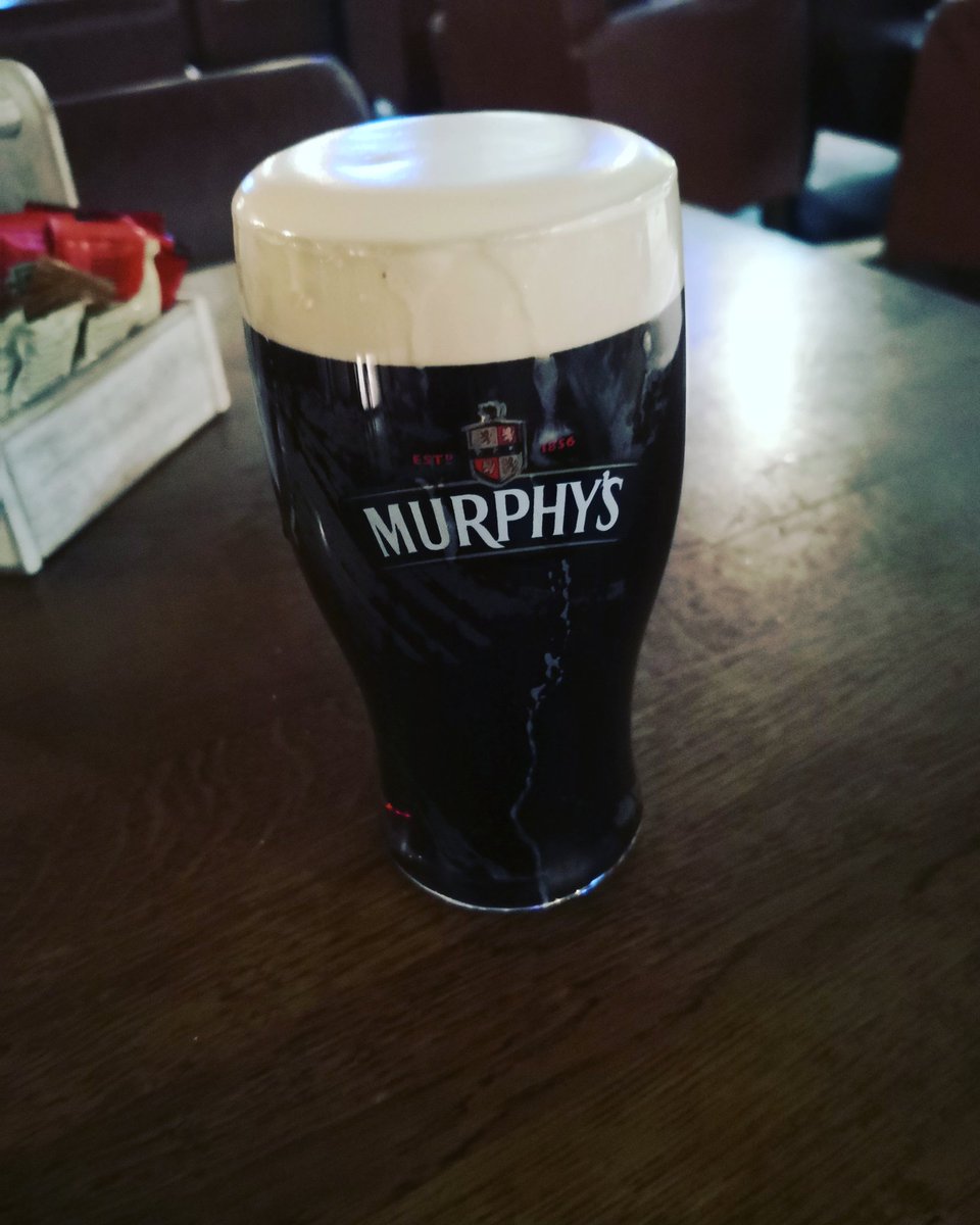 Always time for one for the road <a href="/CorkBeer/">CorkBeerTweets</a> @MurphysCork #beerbods <a href="/CorkAirport/">Cork Airport</a>