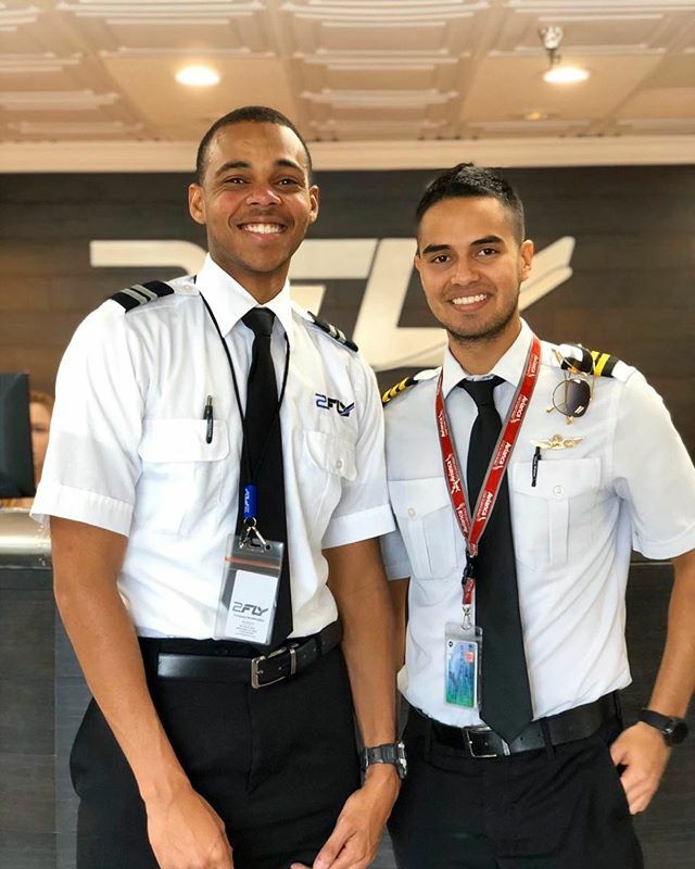 2flyairborne's tweet photo. Congratulations to Shawn from #curaçao 🇨🇼 on earning his instrument rating!! ✈️
•
•
•
 https://t.co/0z6tb8XR4j https://t.co/oRvLcVjBUa