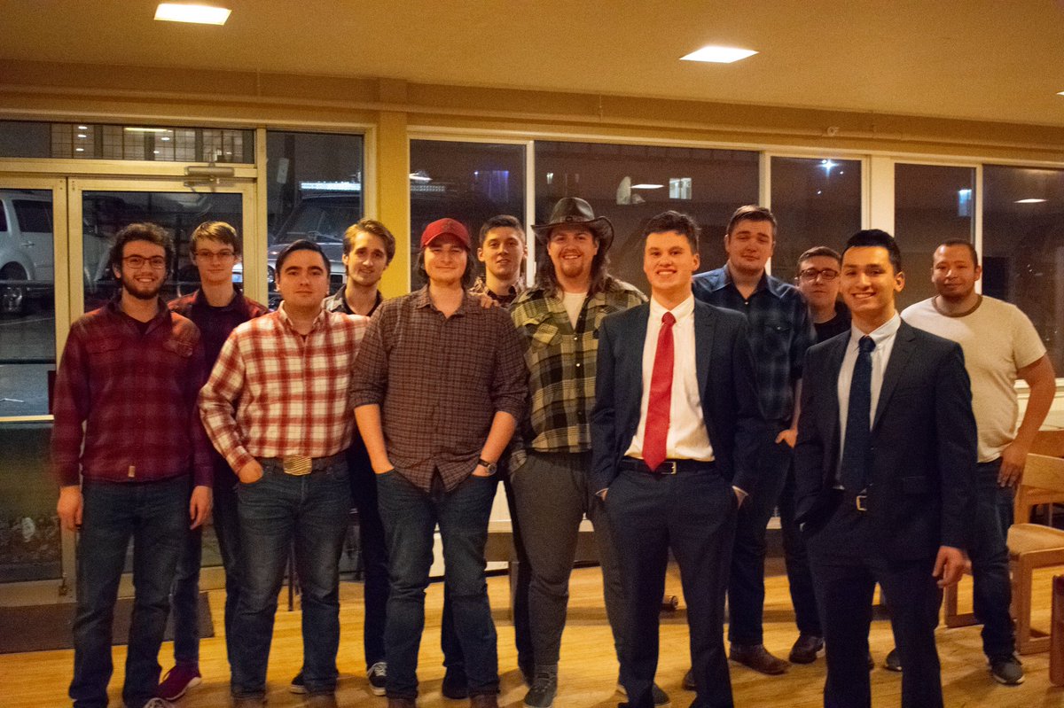 cohendoster2020's tweet image. Last night we spoke to @chiomegawsu, @SigEpWSU, @WSUFH, &amp;amp; @PhiKapsWSU. We enjoyed discussions about textbook costs, increasing mental health resources, &amp;amp; ways to support the Greek community. The ideas and suggestions we received inspired us. #timeforprogress