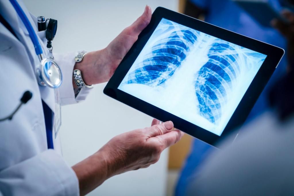 OlhsaMX's tweet photo. ¿Sabías que los hospitales también pueden contar con soluciones de conectividad? #HPE #Olhsa https://t.co/TDpIuiKoEb