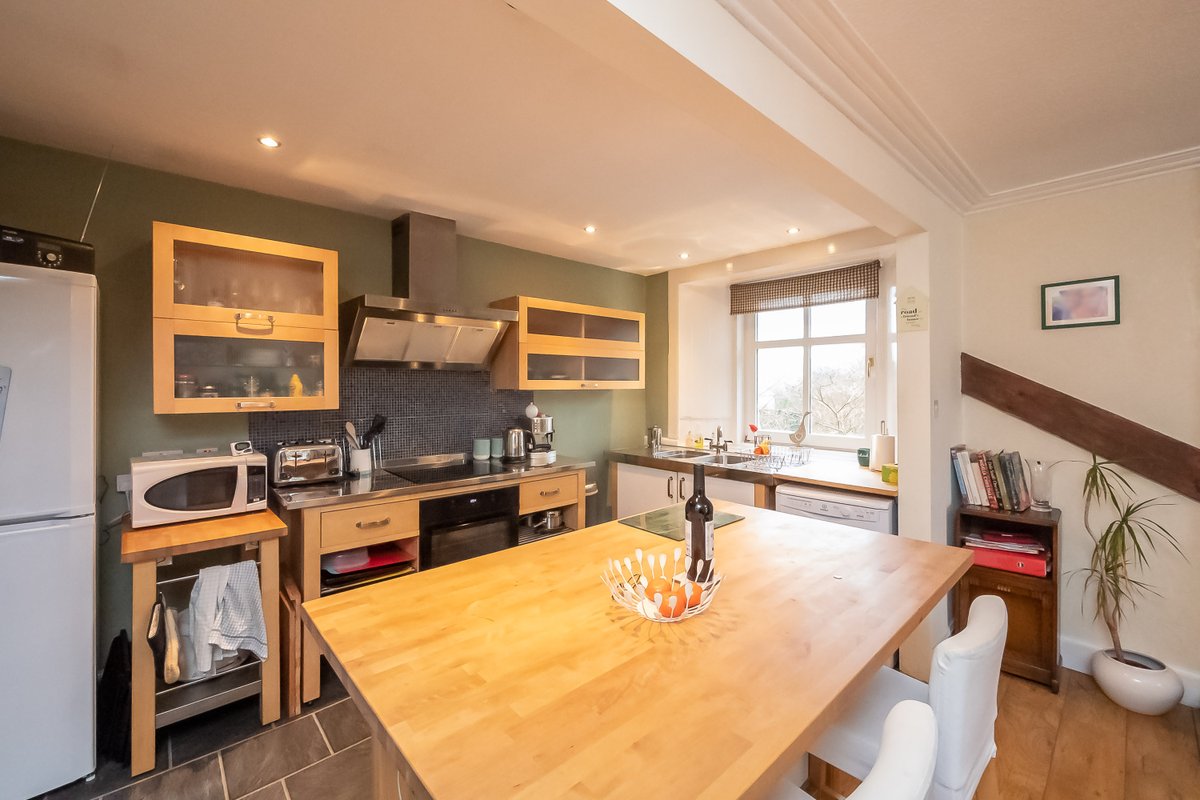 AC_Perth's tweet image. #ForSale #New Jessiefield, 88 Willoughby Street #Muthill #Crieff
O/O £280,000 by @AC_Perth on @rightmove @Zoopla @OnTheMarketCom 
acandco.com/property/detai…