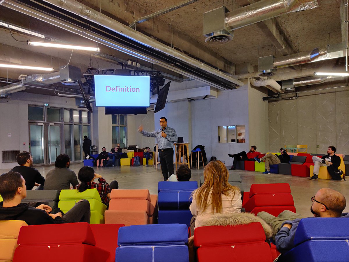 Angular Paris tweet media