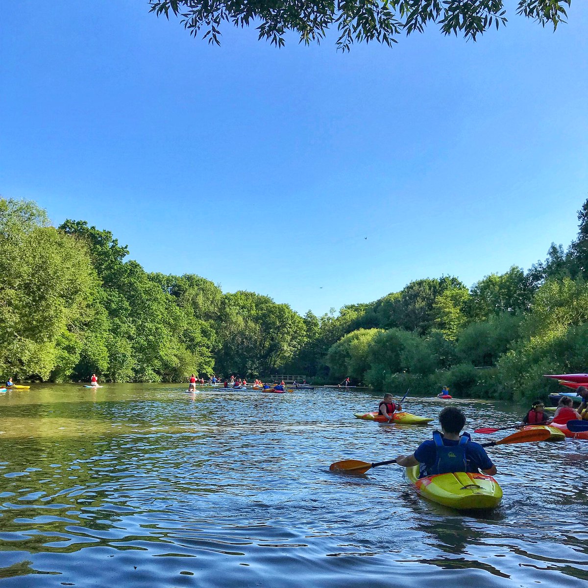 YMCAFairthorne's tweet photo. Look after yourself & others on the water with new paddle rescue techniques. Places available on upcoming British Canoeing Foundation Safety Rescue Training course. Just £90pp 1 day course, 28/29 Feb & 1 March contact Lloyd.bennett@ymca-fg.org to book #FSRT #waterrescue https://t.co/DBB8G3fle5