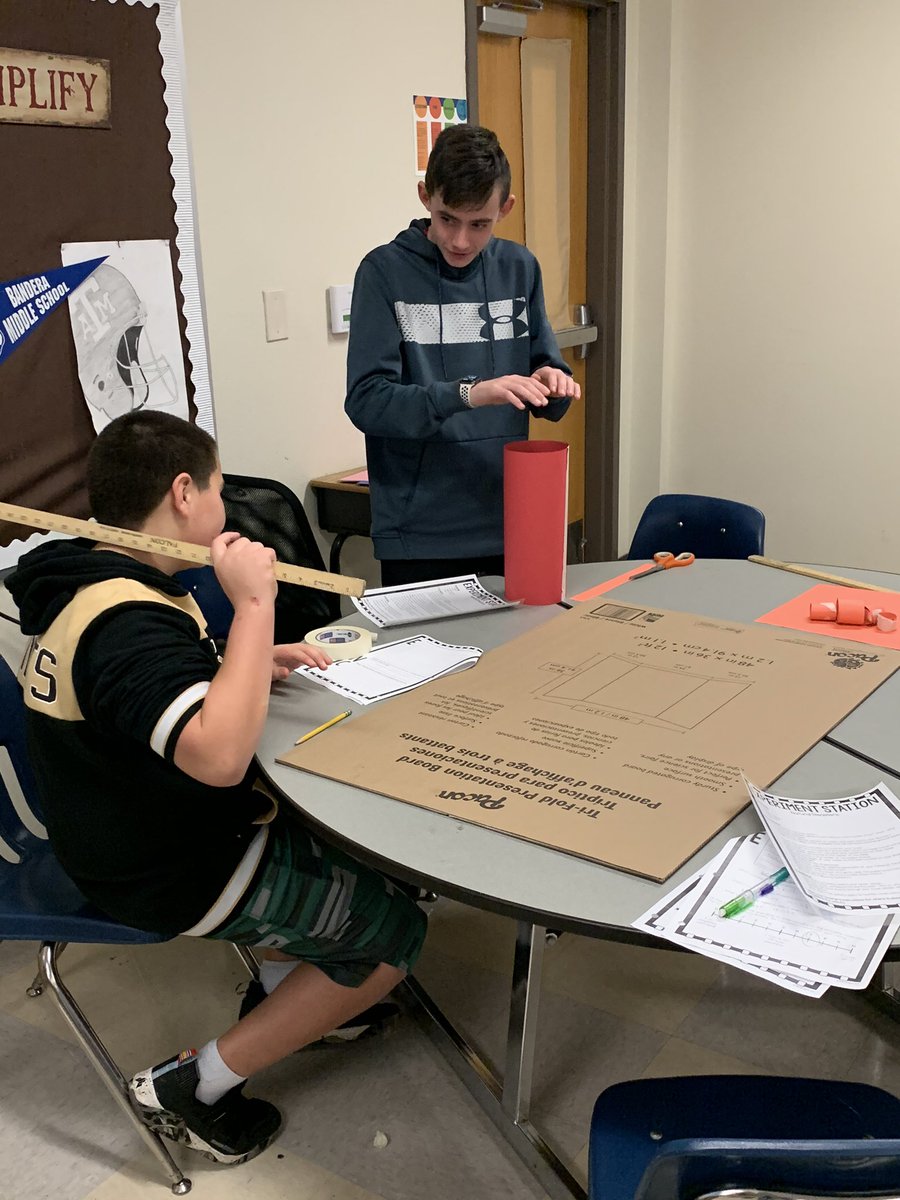 dallison149's tweet photo. Trying station rotations the way TCEA2020 taught me!! https://t.co/egroMgETRd