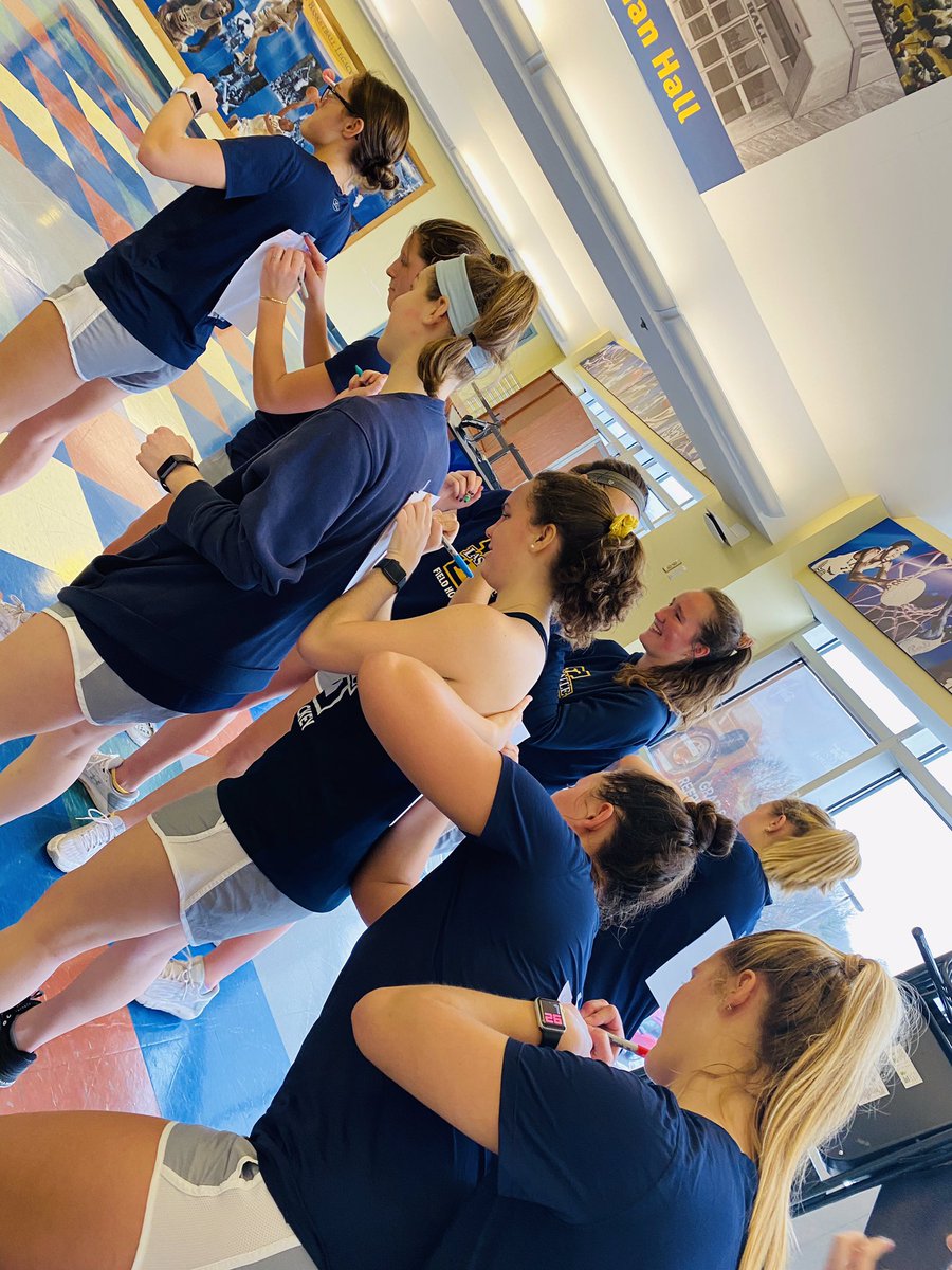 LaSalleFH's tweet photo. I’ve got your back - in here and out there. 💙💛🔭🏑 #TeamConditioning #TeamActivity #TeamFeelz #RainyDayFun https://t.co/R45tpqKjAA
