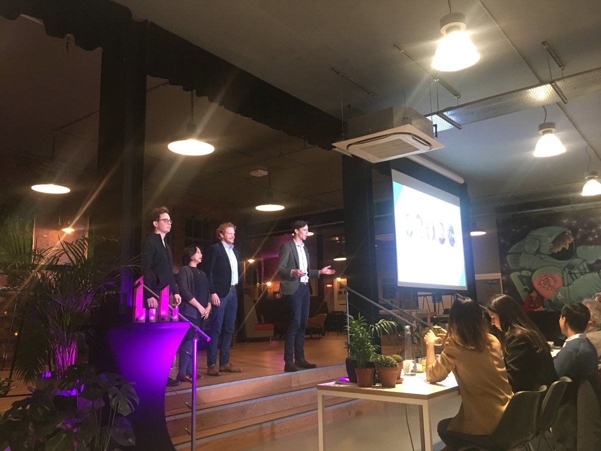 oxfoundry's tweet photo. Our 8th and final finalist is Pyre-ates, who are using AI to predict wild fires 🔥 helping plan and tackle fires and help people to get insurance for their homes #AIImpactWeekend
@Jeff__Wong @EYnews https://t.co/iw40AKMfYc