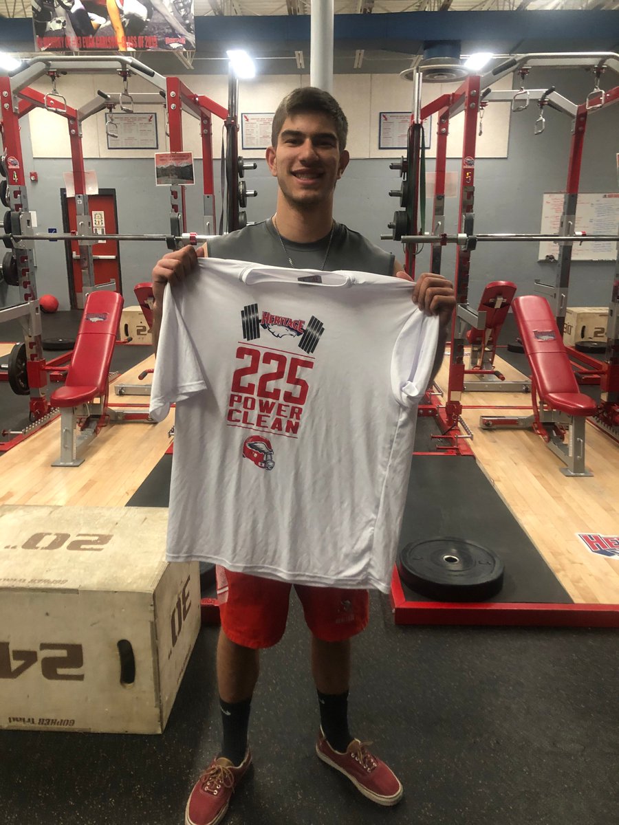 coachnolazy's tweet photo. 2021 studs, Theo Leonard and Chris Worthing earning their #225clean and #405squat shirts. Proud of their work this off-season. #dbwh #wontbackdown #earnyourwings https://t.co/WRBD1LEwVs