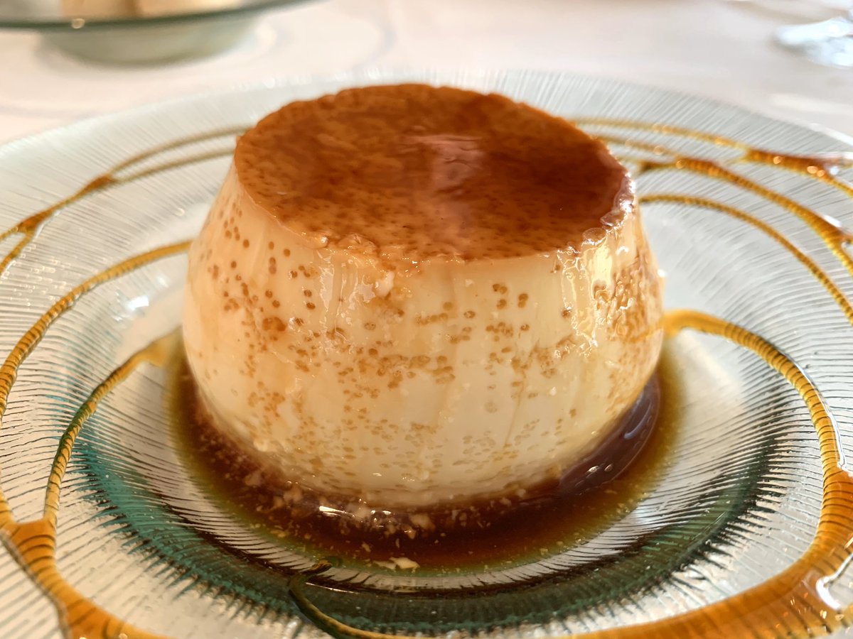 Casa Elías: El ya famoso arroz de caracoles y conejo a la leña justifica sobradamente el peregrinaje a #Xinorlet Local bien reformado y una carta que báscula entre seleccionados productos de mercado y recetas locales.
#rutasTLM