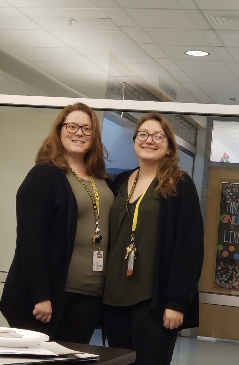 bollinger_mpms's tweet photo. The kids thought we looked similar before... happy spirit week from me and @MissDFoley ! #follinger @MpMiddle https://t.co/QoUMTkfN7S