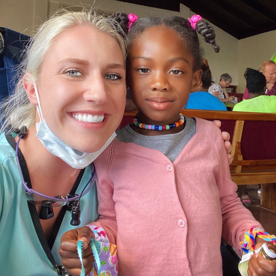 Jamaica Diary: Only 7% of Jamaicans receive proper dental care.😞

That's why Annie and her team are providing free Fluoride treatments for Jamaican children, preventing cavities and oral disease 💗 #GiveBack #DentalCharity