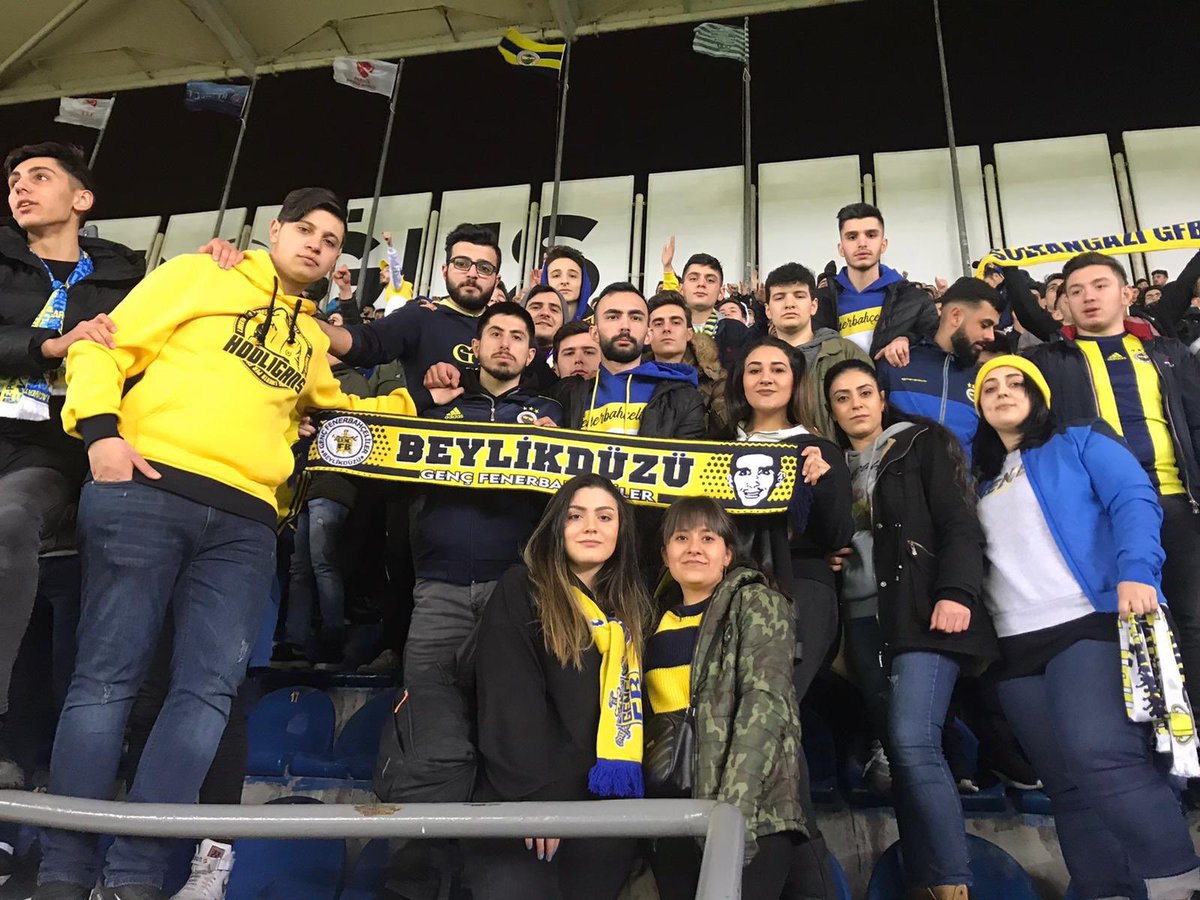 FENERBAHÇEMİZİ Kırklarelispor Karşısında Yalnız Bırakmadık..