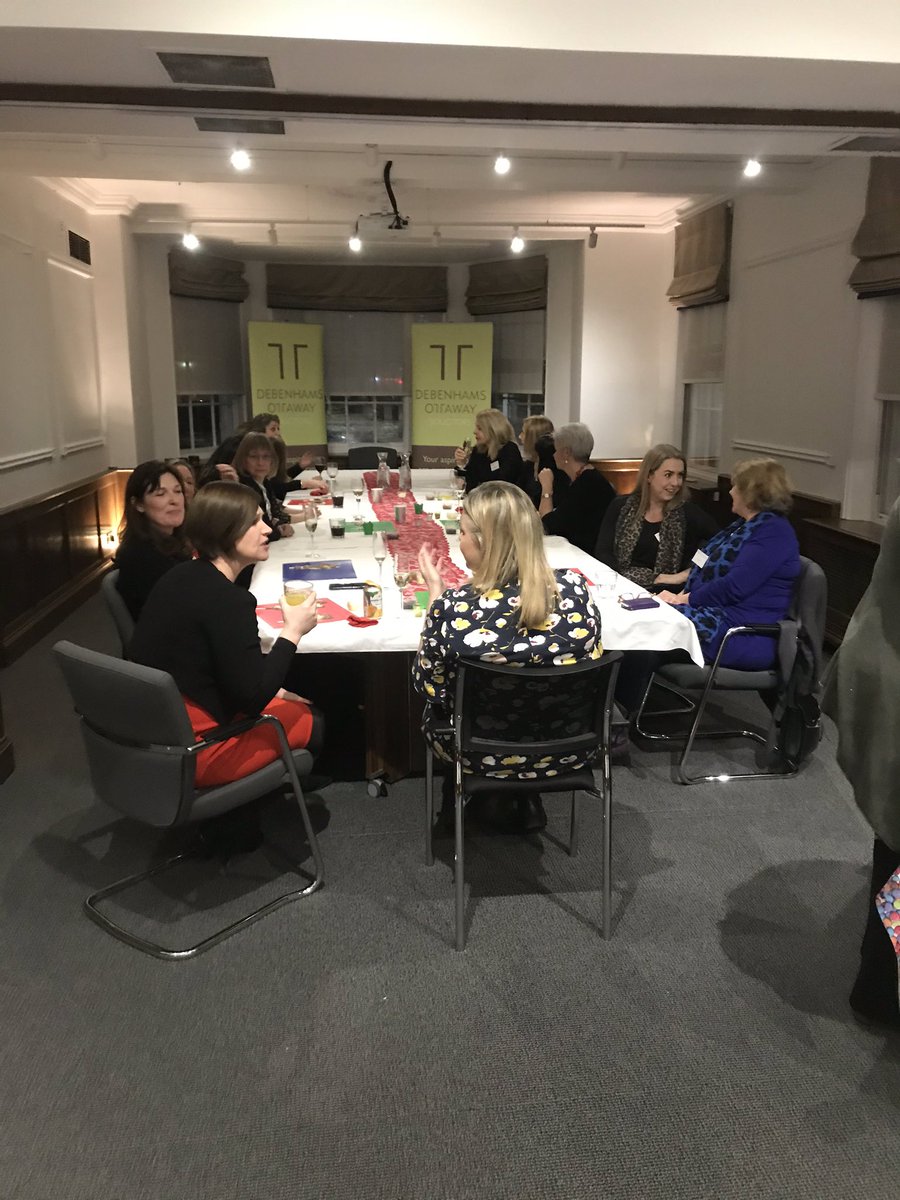 DebenhamsOtt's tweet photo. Thank you to Dawn @makechoccies for providing a #valentines chocolate making workshop this evening for our first Women in Business networking event of 2020! Thank you to all who attended, we hope you enjoyed it. https://t.co/OtMtjkV1Kp
