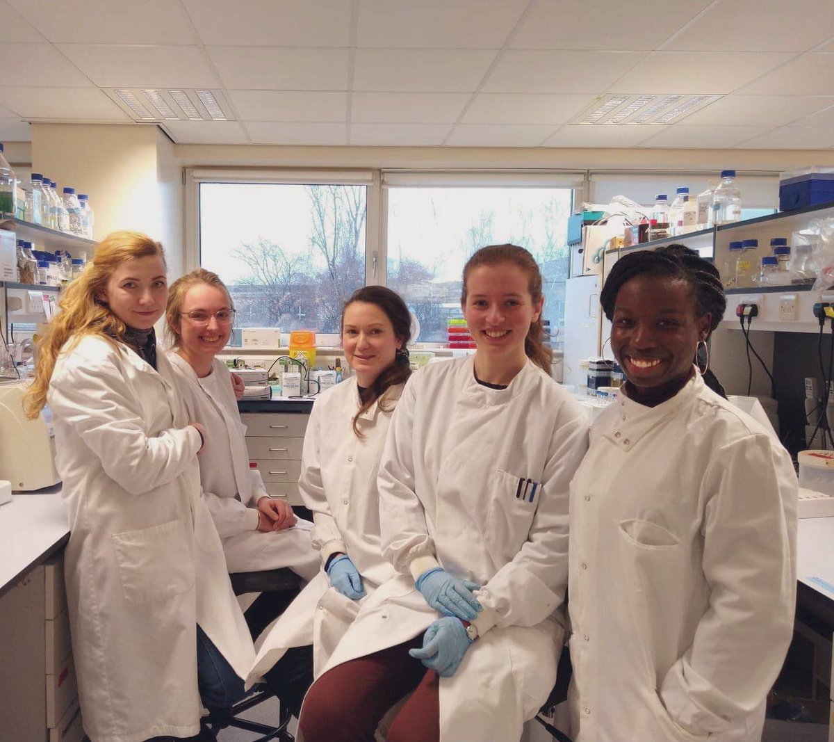 Happy International Day of Women &amp; Girls in Science! #WomenInSTEM #InternationalWomenInScienceDay 👩‍🔬🔬🧬🦠💊