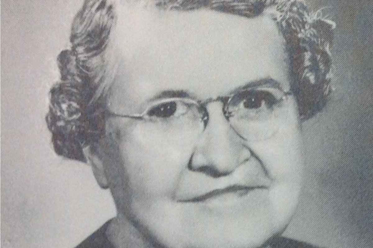 Dr. Mamie Johnston became the first graduate of present day @KCUMB in 1917. She joined our faculty in 1919, teaching gynecology/pediatrics for 47 years. In 1940, KCU's Johnston Hall #science building opened, named in her honor. #WomenInScience