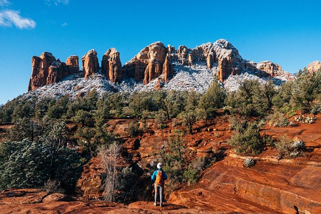 hikercrate's tweet photo. Stop and be in the moment.
.
.
.
.
.
#peoplewhohike #52hikechallenge2020 #hiking #hikingadventures #getoutside #amongthewild #whyihike #getoutstayout #optoutside #rei1440project #seekthetrails #thegreatoutdoors #52hikechallenge #womenwhohike #hikercrate #werehikers #modernhiker # https://t.co/pXeLoIKX7n