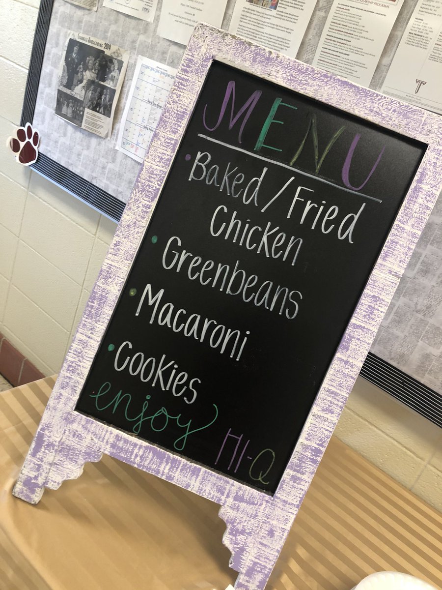 CitronelleT's tweet photo. Today Mrs. Weaver and her Culinary Arts students prepared lunch for the Hi-Q team’s home match. We enjoyed hosting MGM and Theodore High Schools! #CCATrocks #wildcatnation #learningleading https://t.co/aJziv1wynZ