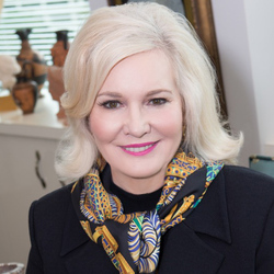 CompeteNow's tweet image. (3) and: Wendy Wintersteen, Pres., @IowaStateU; and, @DWinceSmith - the pres. &amp;amp; CEO, @CompeteNow ... #ScienceIsUs #WomenInScienceDay ...