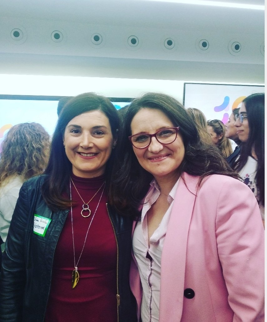 Girls4STEM (@girls4stemvlc) on Twitter photo Un placer haber estado en el #VlcTechWomen en el <a href="/11defebreroES/">Día Mujer y Ciencia</a> compartiendo ideas y tejiendo lazos con tantas iniciativas ⚛️🙌
#Girls4STEM #11F2020 #MujeresEnCiencia Un placer haber estado en el #VlcTechWomen en el <a href="/11defebreroES/">Día Mujer y Ciencia</a> compartiendo ideas y tejiendo lazos con tantas iniciativas ⚛️🙌
#Girls4STEM #11F2020 #MujeresEnCiencia