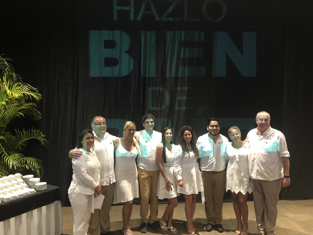 #PlayaDelCarmen 🌊 tweet media