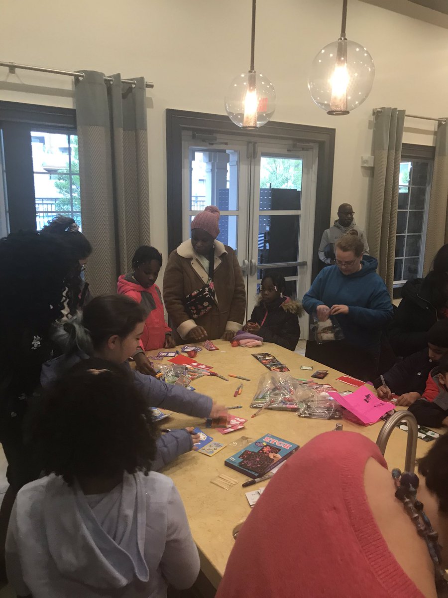 Discovery_elem's tweet photo. Having a wonderful time at The Atley with our Trailblazer families. So many Ss getting ready for Friday’s Valentines Day celebrations! Absolutely love this event and our Ss are so excited!
#lcps19 https://t.co/5u0SMD2TtH