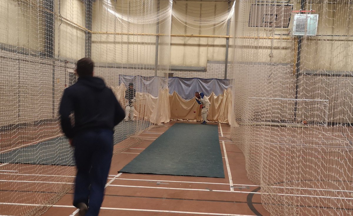 BFSteelCC's tweet image. Excellent turn out for our first net session of 2020. Great to see a couple of veterans leading by example @CraigEvs1971 @JasonHu61512059
#sameagainnextweek