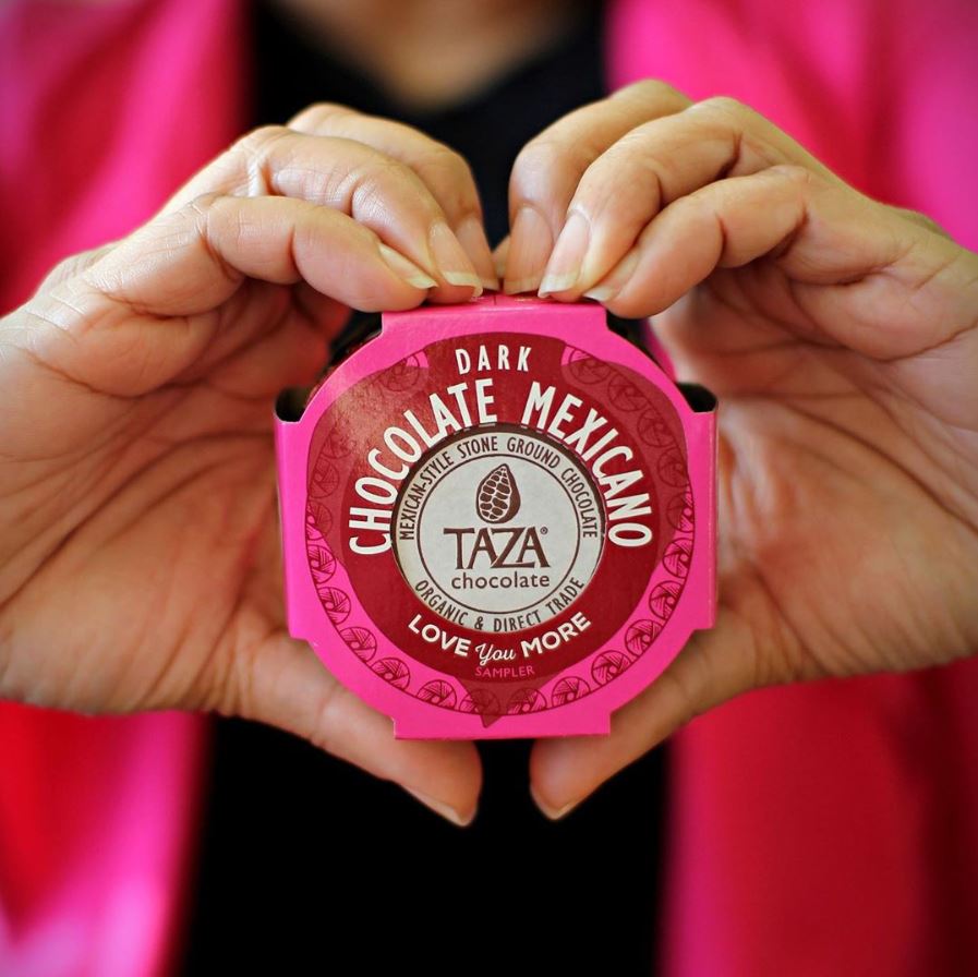 bostonlocalfood's tweet photo. @TazaChocolate makes stone ground chocolate out of ethically sourced cacao! #🍫
They also maintain direct relationships with the farmers and ensure that they are paid fairly.
They'll be at @SBNMass's Local Food Trade Show on March 4th!
Become a vendor at https://t.co/oi1sEkrh4z https://t.co/lchGKcN0pi
