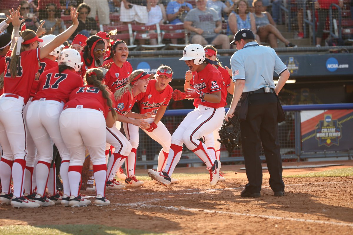 Arizona Softball (@arizonasoftball) on Twitter photo Arizona has the top two active career home runs leaders in @NCAAsoftball!
1. <a href="/jesss_harperr/">Jessie Harper</a> 6⃣8⃣
2. <a href="/lysssscat32/">Alyssa Palomino-Cardoza</a> 5⃣7⃣
#BearDown || #HomeRunU💣 Arizona has the top two active career home runs leaders in @NCAAsoftball!
1. <a href="/jesss_harperr/">Jessie Harper</a> 6⃣8⃣
2. <a href="/lysssscat32/">Alyssa Palomino-Cardoza</a> 5⃣7⃣
#BearDown || #HomeRunU💣