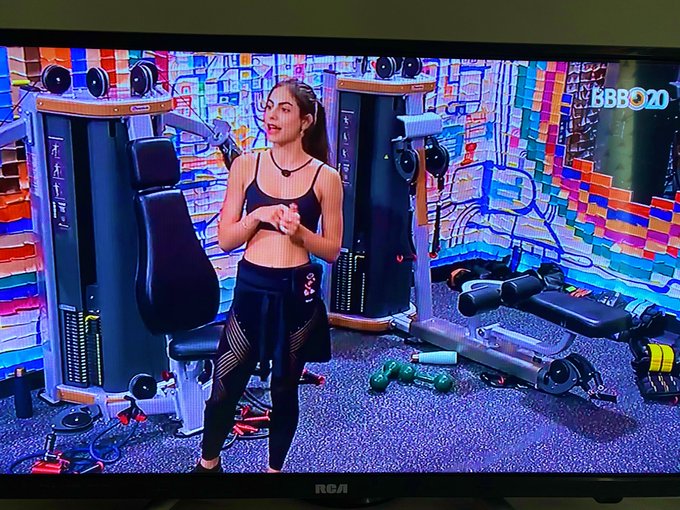 Eu queria ser amiga da Mari. Ela &eacute; aquele tipo de amiga com o cora&ccedil;&atilde;o gigante, motiva e ajuda as meninas<a href="/tag/redebbb"class="tags"><span>#redebbb</span></a><a href="/tag/bbb20"class="tags"><span>#bbb20</span></a>