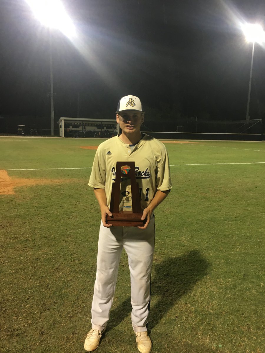 aarΓ³nπΊπΈπ΅π·π΄π’ (@kodakack) on Twitter photo Good luck tonight <a href="/IrcsBaseball/">IRCS Baseball</a>! Could be the start of something great. Win one of these again for me! #RollGoldenEagles Good luck tonight <a href="/IrcsBaseball/">IRCS Baseball</a>! Could be the start of something great. Win one of these again for me! #RollGoldenEagles
