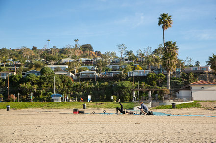 "Pacific Palisades, Los Angeles: Where Mountains Meet the Sea" by DEBRA KAMIN via NYT ift.tt/2uBCQcE ift.tt/2P0p4HJ