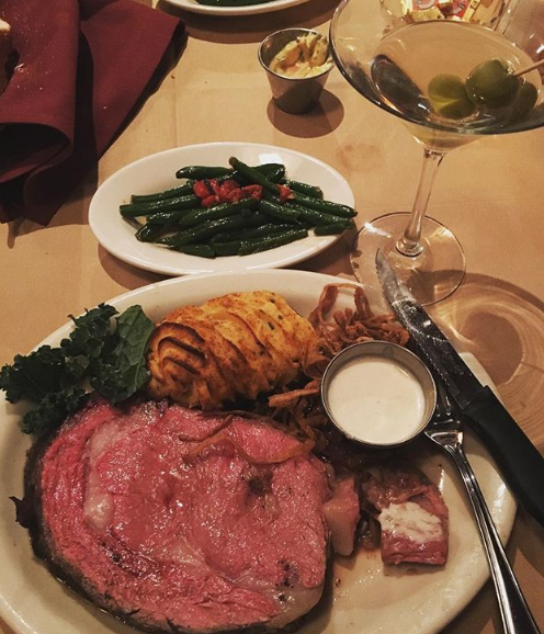 Steak38Cafe's tweet photo. The perfect #Dinner doesn't exsi- 
.
.
.
.
#Steak38 #CherryHillNJ #NJEats #EatsOfNJ #NewJersey #VisitNewJersey #Steakhouse #Steakes #Foodie #FoodFeed #NewJerseyFoodie https://t.co/ZbXzeNR4vt