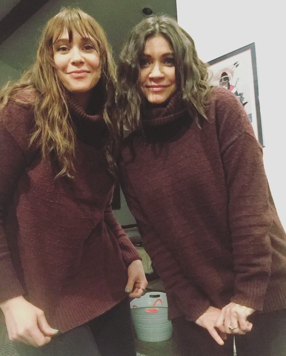 The Olsen twins #👯#sweataweatha #🧶

#yskpod #ysk #yskpodcast #videopodcast #yeahsortakinda #bffs #podcaster #podcasters #podcastmondays #itwasmondaywhenwestartedshooting #podcasting #sweatertwins #olsentwins @yeahsortakinda