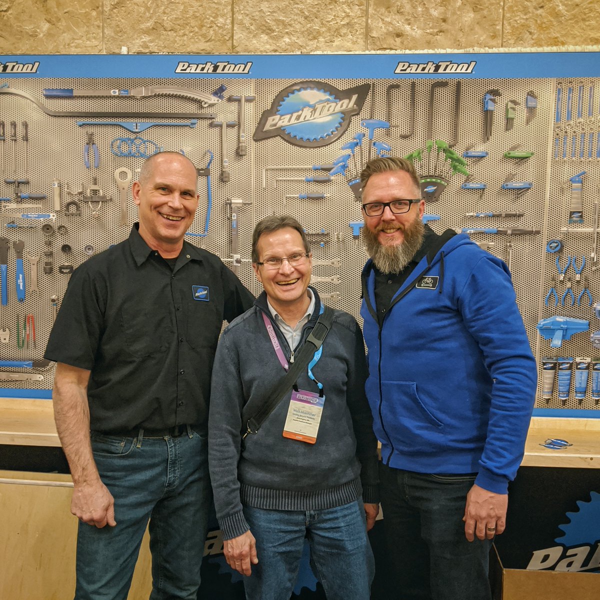 QualityBike's tweet image. More photos from the Frostbike expo and seminars in Denver. It was a blur and we really enjoyed seeing all the smiling faces. Thanks to everyone who attended!

-with @motionmakers @parktool @BMXWETHEPEOPLE @qbmx #floydsleadville

#frostbike #frostbike2020 #worthysighting