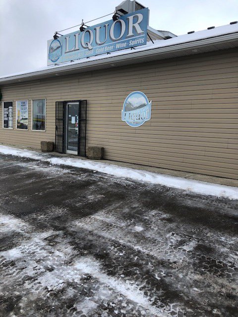 EdmontonhomeCom's tweet photo. FOR SALE: Very profitable liquor store in Grande Cache, Alberta! Swipe to see more photos and call 780-983-1223 for more details! #yeg #yegrealtor #yegbusiness #yegrealestate #edmontonhome #yegbiz #yeglocal https://t.co/wT4jZNVka9