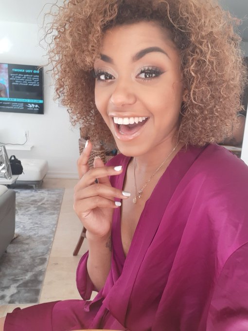 Had so much fun with @TYLER_STEELXXX 😋 made see the stars showing me new tricks🤩😝🤤 Thank you so much<a class="tags" href="/tag/tyler_steelxxx">@tyler_steelxxx</a>