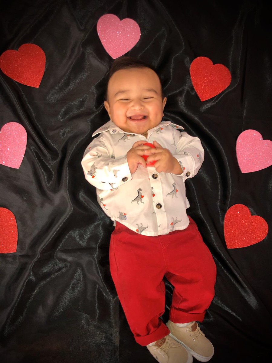 eliseofavit's tweet photo. Hi I’m looking for my boo for this Friday ❤️😂😍 (Jr) https://t.co/21ZKJuPT9h