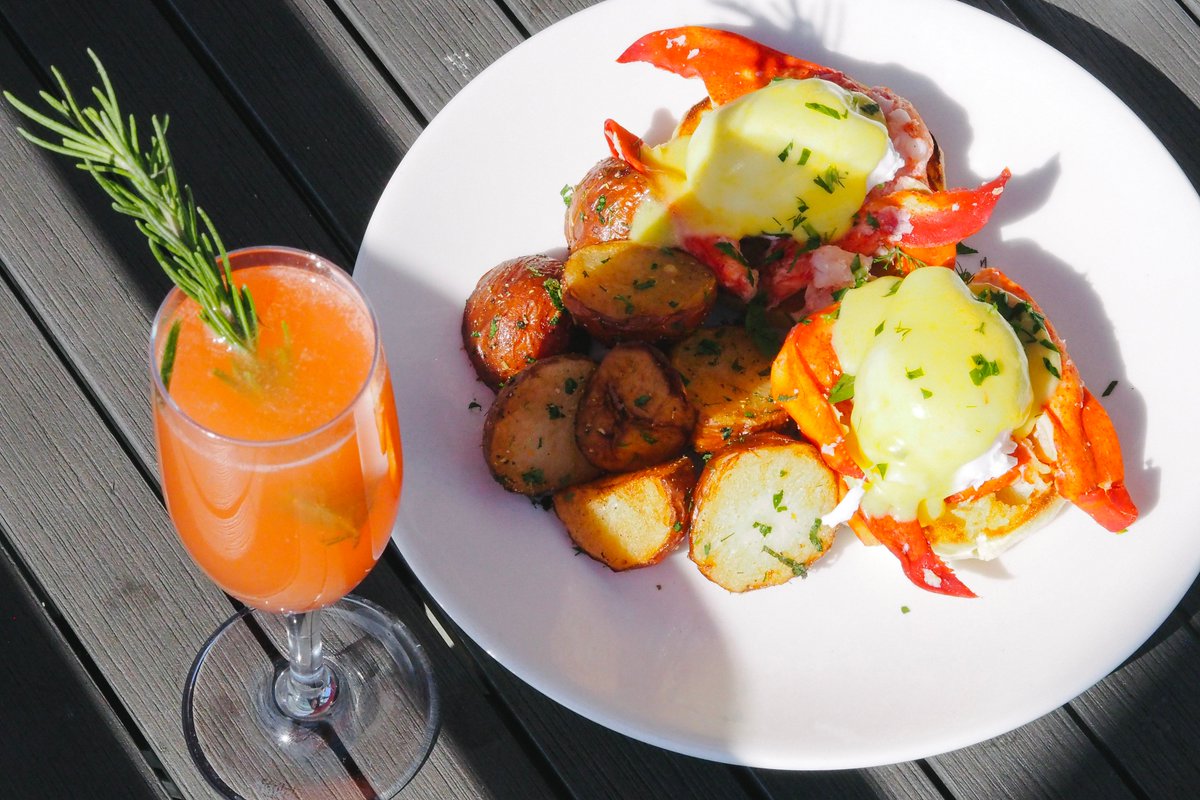 Join us for our Long Weekend brunch specials! 
See our full brunch menu here >> buff.ly/2IGWRo3 #Longweekend #brunch #waterfrontdining