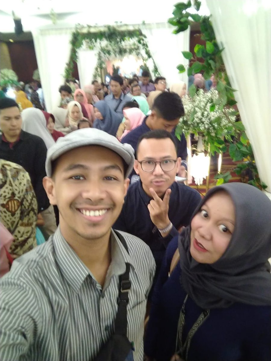 anchor.fm/sipodkost/epis…

Mencoba membaca aura atau energy seseorang.. emang bisa? Dengerin yaa.. #part1