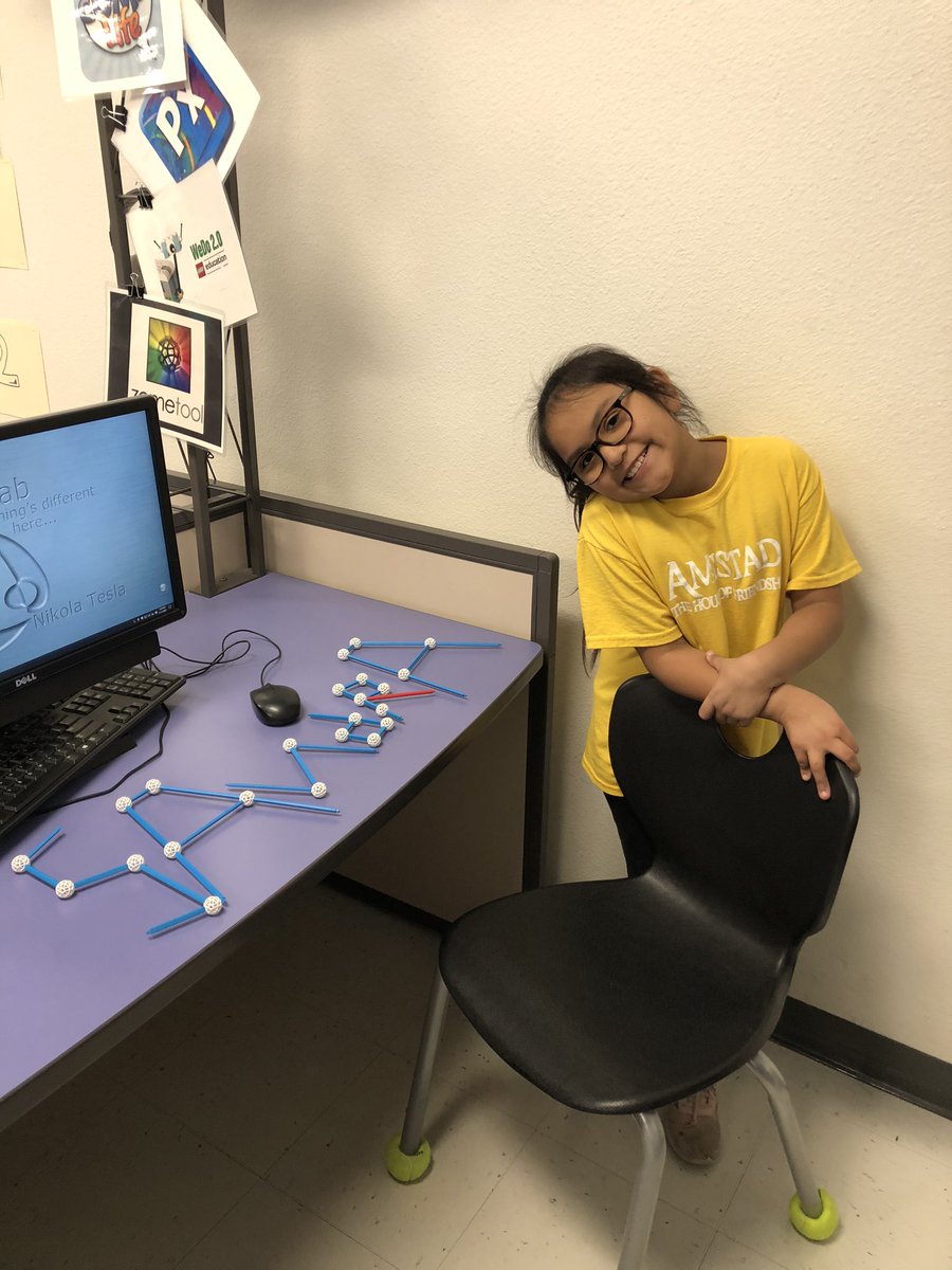 spiles07's tweet photo. Building letters with @Zometool #smartlab #elpirates #lytleisd #lytlebuzz https://t.co/VQUeFoILxL