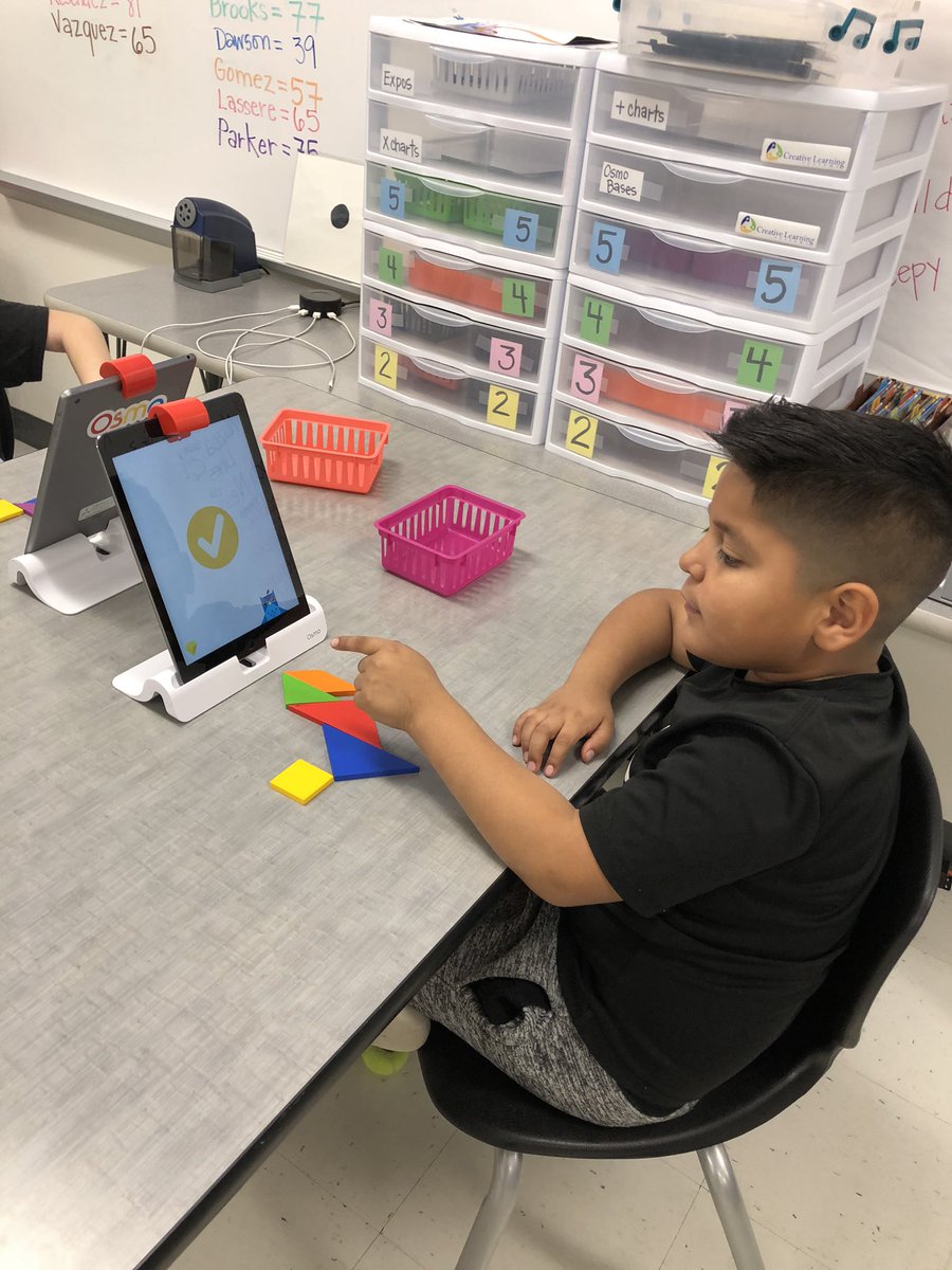 spiles07's tweet photo. Working on spatial reasoning skills with @PlayOsmo #geometry #lytleisd #elpirates #smartlab #math https://t.co/uNSHtJIxGl