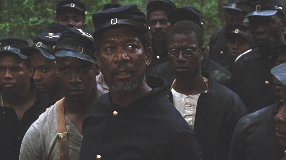 "우리는 노예로 도망쳤지만, 군인으로 되돌아 왔다!" #실화 #EBS영화 < #영광의깃발 > #덴젤워싱턴 #모건프리먼 #매튜브로데릭 #에드워드즈윅 감독...