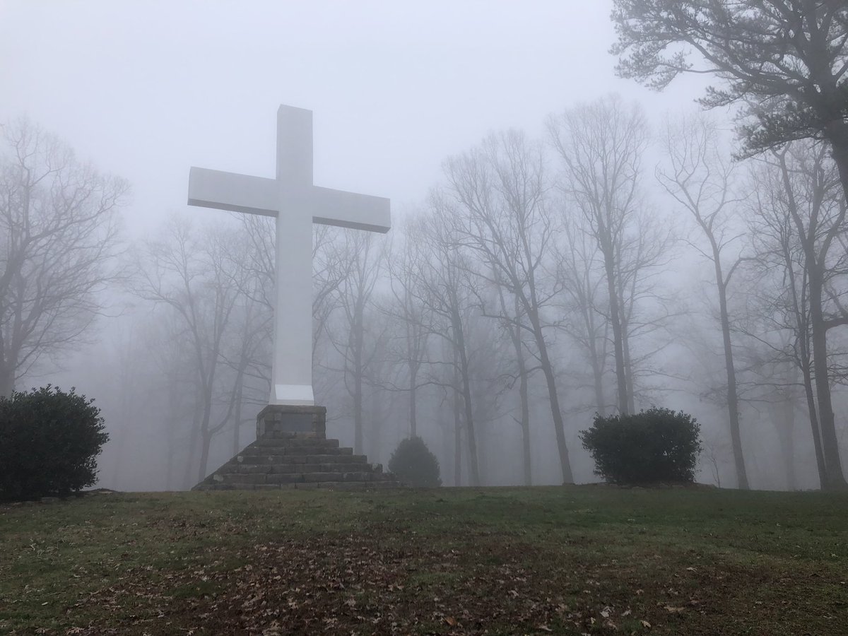 SewaneeSeminary's tweet photo. The Sewanee fog has officially arrived on the Mountain. https://t.co/O64CDlYh3M