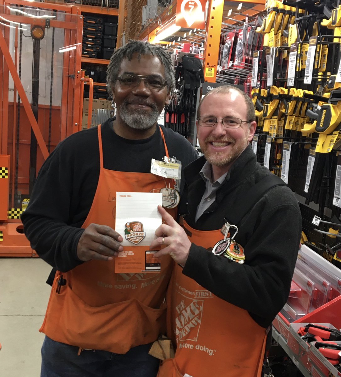 Linwood hitting Bronze level  Homer badge for the 2 nd time!!!! Way to go!!!! ⁦<a href="/ParkvilleHD2577/">Pleasantville</a>⁩ ⁦<a href="/Ingram5Curtis/">Curtis Ingram</a>⁩ ⁦<a href="/Alexis_3323/">Alexis Hurley</a>⁩ ⁦@TimSmith_2577⁩ ⁦@BdixonTHD⁩