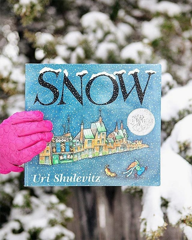 This is my absolute FAVORITE winter picture book! ⠀
⠀
We've read Snow by Uri Shulevitz so many times that we all have it memorized. And every time the sky looks grey and the air is cold, one or another of us will start reciting: ⠀
⠀
"No snow," said r… ift.tt/38fMq3s
