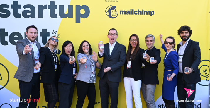 ThisIsReckitt's tweet photo. What an incredible 24hrs it has been for our #RBInnovationHack teams! 3 amazing ideas, but there can only be one winner. Congratulations to TEAM PINK! #SGGlobal @StartupGrind https://t.co/Ox06g8DsTK