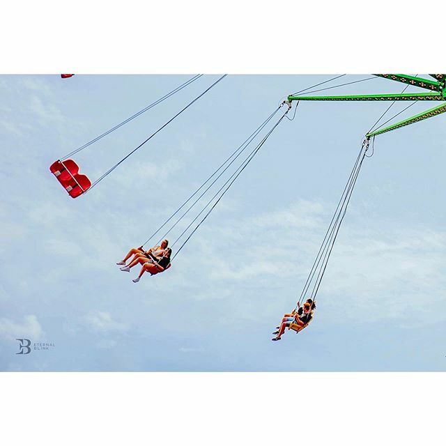 EternalBlink_'s tweet photo. #sky is the limit
#eternalblinkphotography #stkildafestival #stkilda #melbourne #nikonaustralia #photographysouls https://t.co/LGd1XYKuQQ https://t.co/fAmrnm7dC9