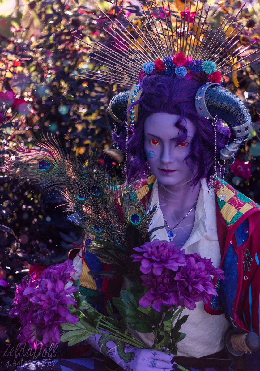 Long may he reign. 👑

I’m in love with this photo by <a href="/ZeldaDoll/">ZeldaDoll</a>. 😻😻 This little shoot was so much fun!
 
Costume by me. 
Mollymauk created by <a href="/executivegoth/">Taliesin Jaffe</a> of <a href="/CriticalRole/">Critical Role</a> 

#CriticalRoleCosplay #mollymauk