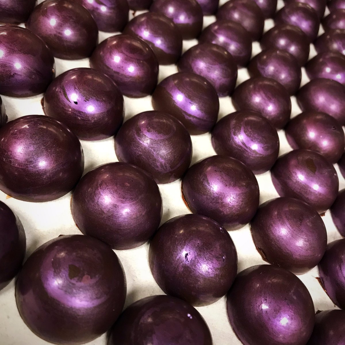 Guess which day these bom boms are for?  

@bluemorel #morristownnj #bombom #chocolate #lavender #morristown #petitfours #bomboms #bonbons #candy #bluemorel